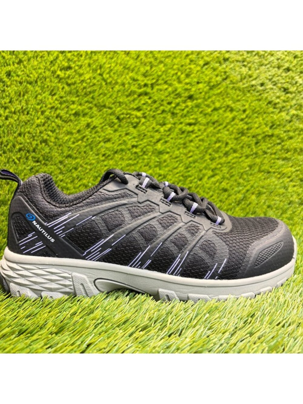 Nautilus Stratus Womens Size 7.5 Black Gray Composite Toe Safety Work Shoes